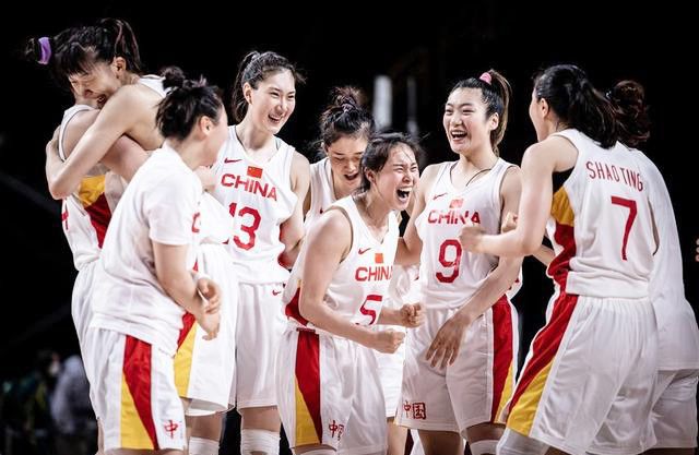 伊人狠狠丁香婷婷综合色